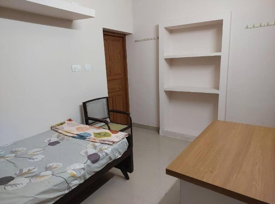 Home In Guruvayur-3 Bedroom Bagian luar foto